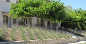 Гостиница Résidence de gîtes La Sidoine du Mont-Ventoux  Криллон-Ле-Брав